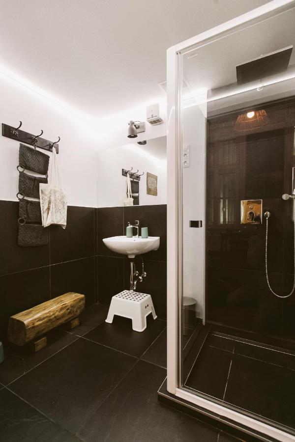 The Art Of Home Budapest Exterior photo